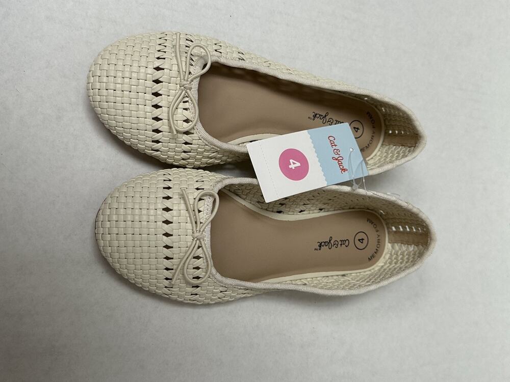 Cat & Jack Kids' Girls Doris Woven Ballet Flats Cream Size 4
